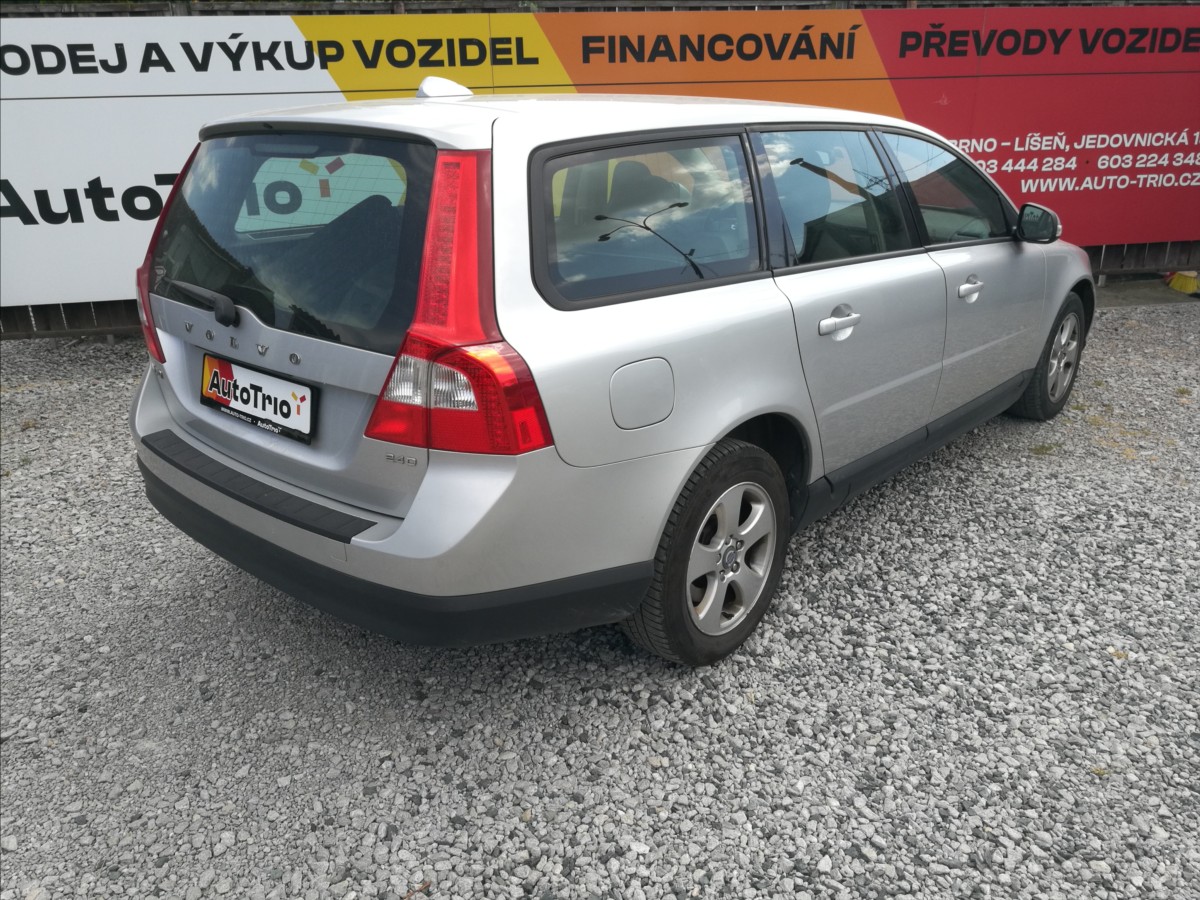 volvo-v70-2-4-d - 2