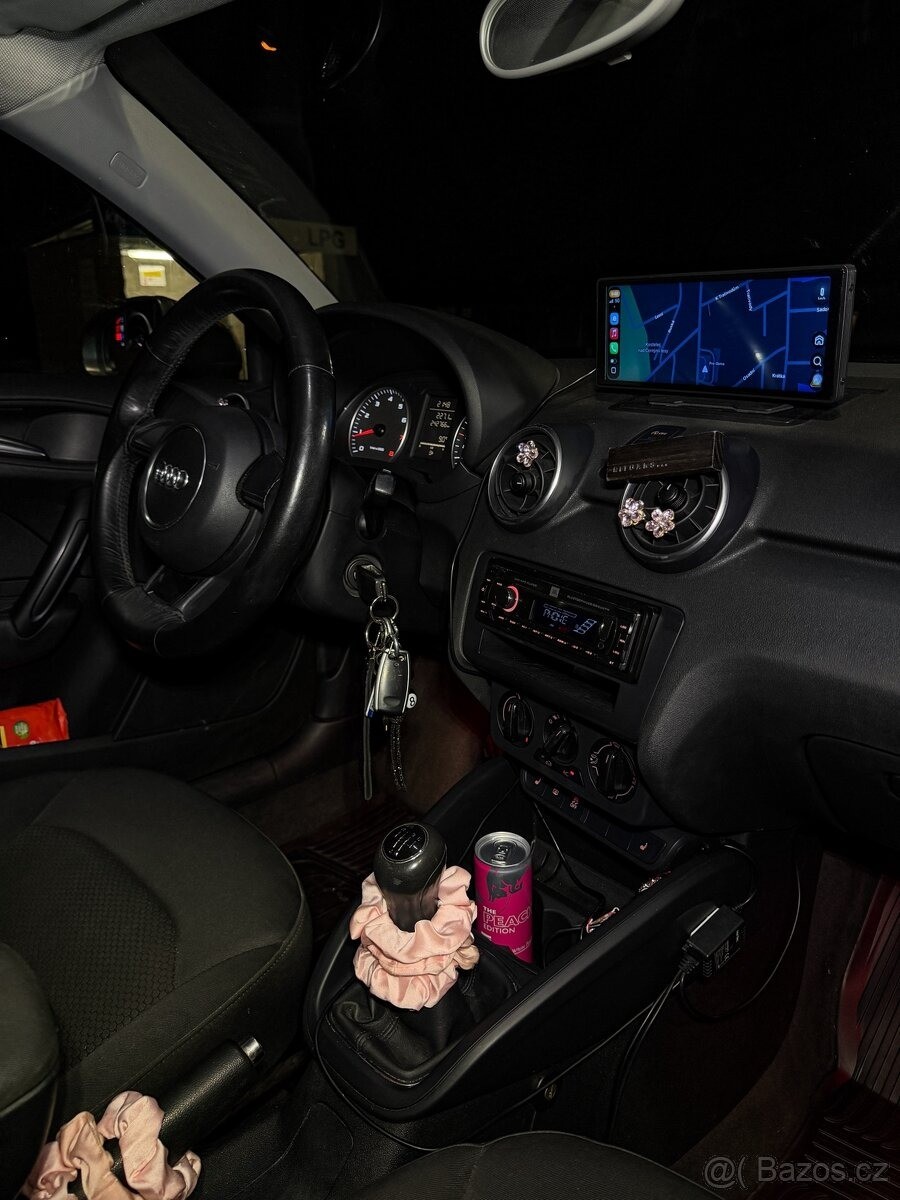 audi-a1-2012 - 1