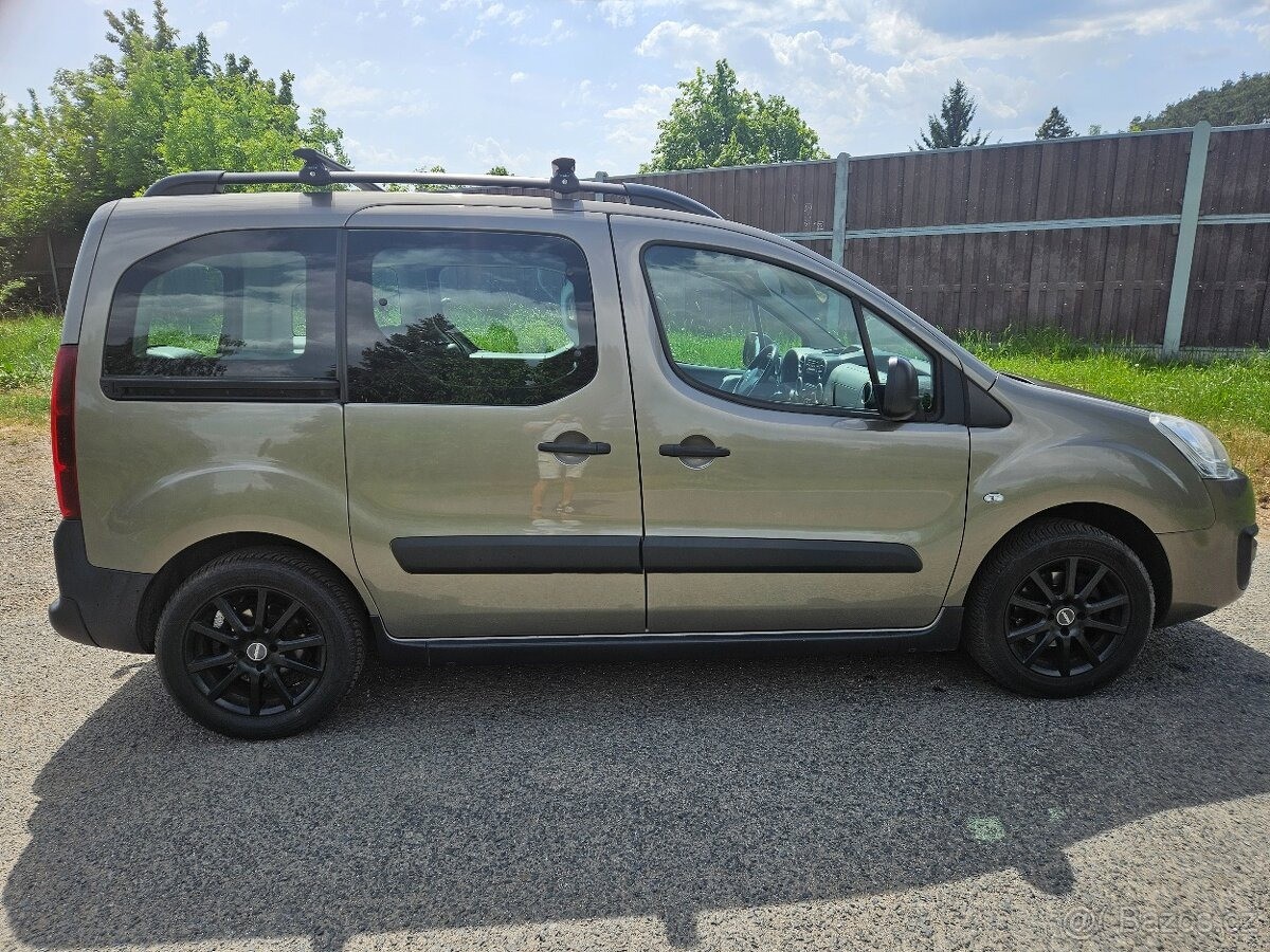 citroen-berlingo-1-6-bluehdi-xtr-100-man - 3