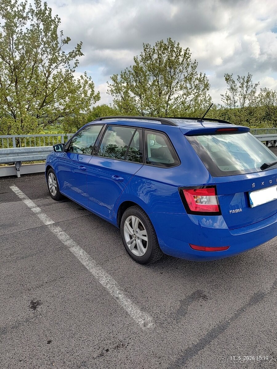 skoda-fabia-1-0-tsi-70kw-nove-v-cr - 5