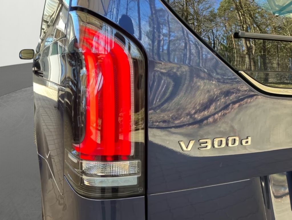 mercedes-benz-tridy-v-v300-4m-amg-style-xl - 6