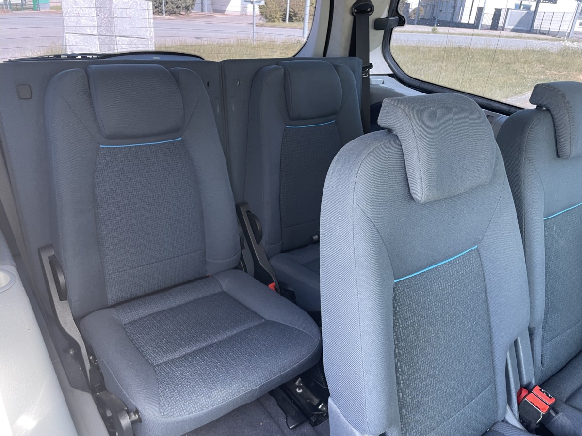 ford-galaxy-2-0-tdci-103kw-7mist-tazne - 9