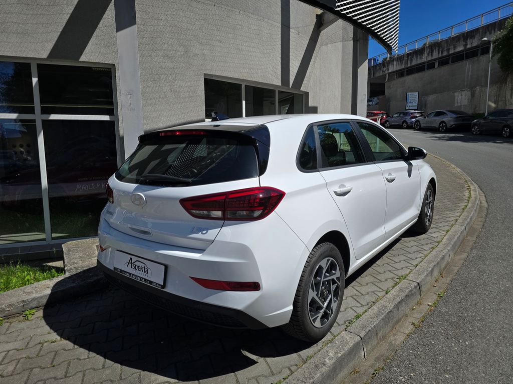 hyundai-i30-1-0-t-gdi-comfort-serv-kn-cz - 4