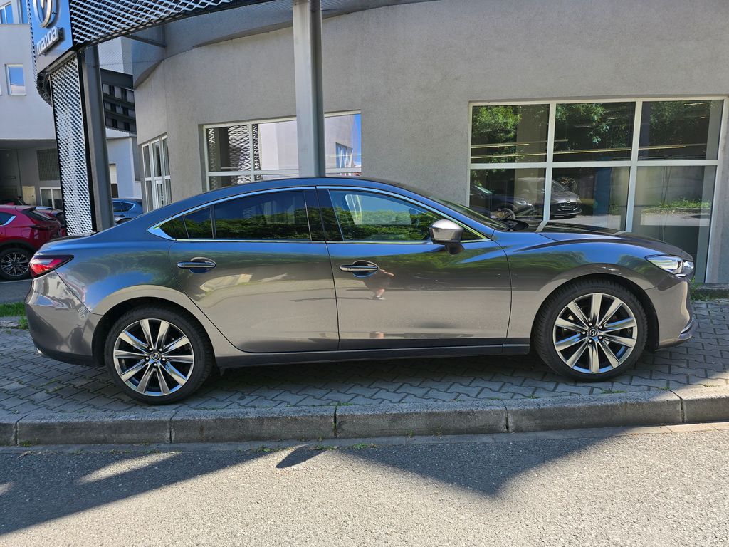 mazda-6-2-2d-135kw-plna-vybava - 5