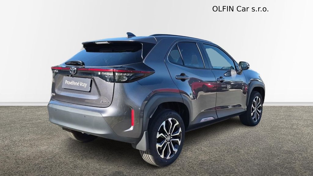 toyota-yaris-cross-style-1-5-hybrid-130-e-cvt-fwd - 1