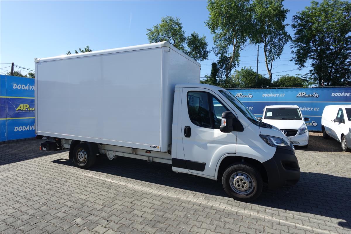 peugeot-boxer-2-2-hdi-skrin-celo-klima - 5