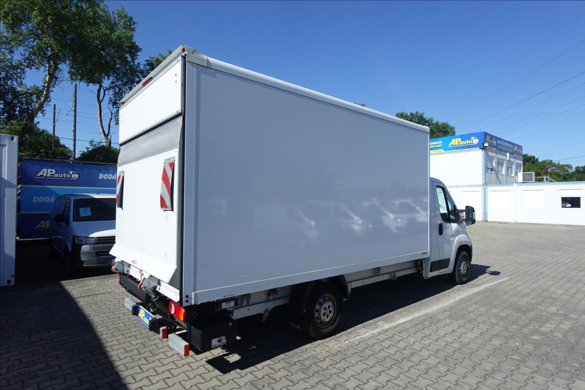 peugeot-boxer-2-2-hdi-skrin-celo-klima - 7