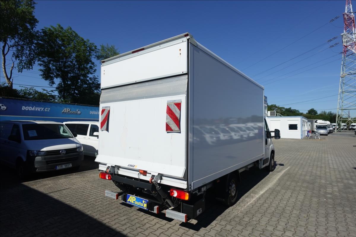 peugeot-boxer-2-2-hdi-skrin-celo-klima - 8