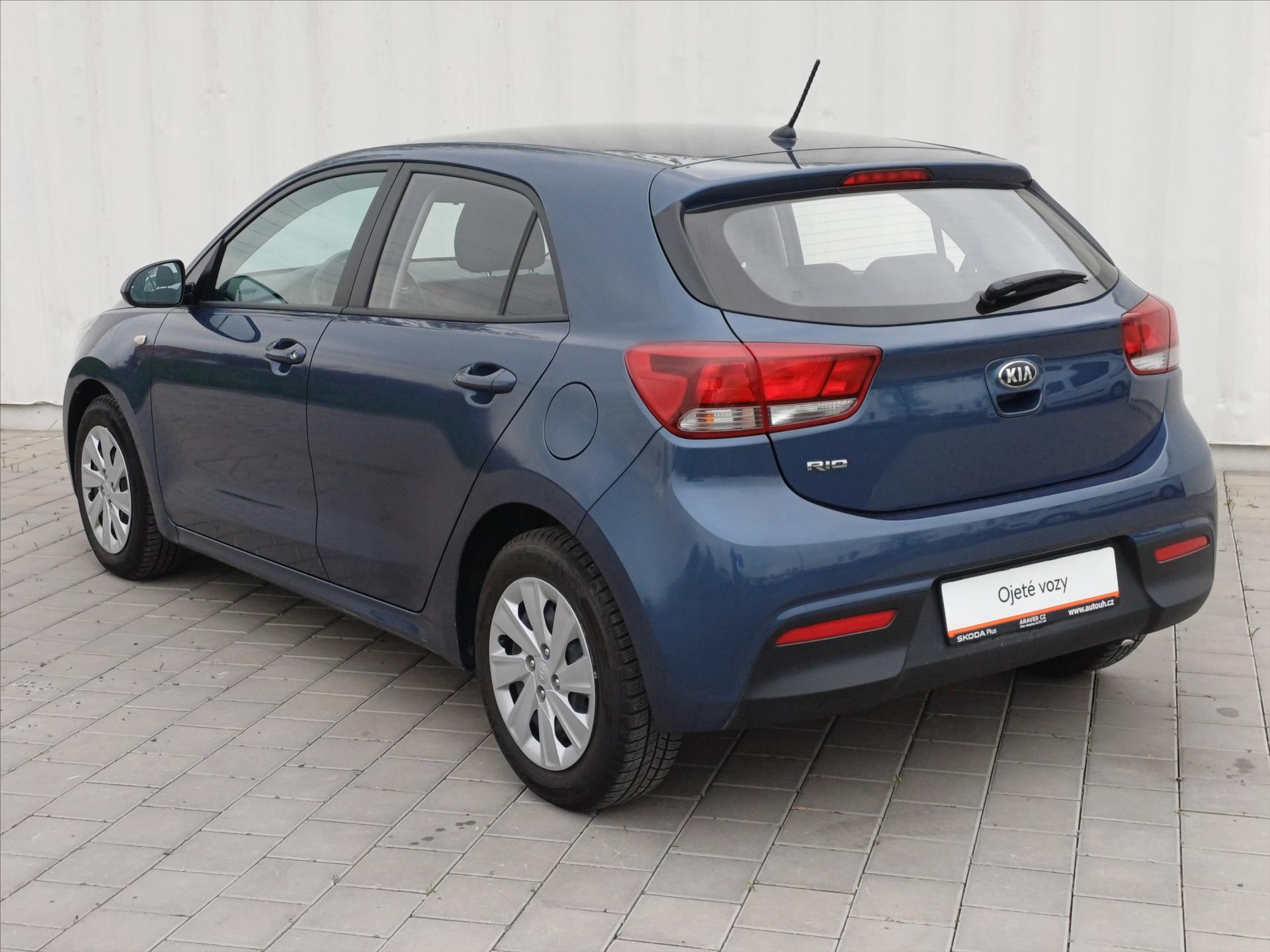 kia-rio-1-3-1-25i-62kw-klima - 5
