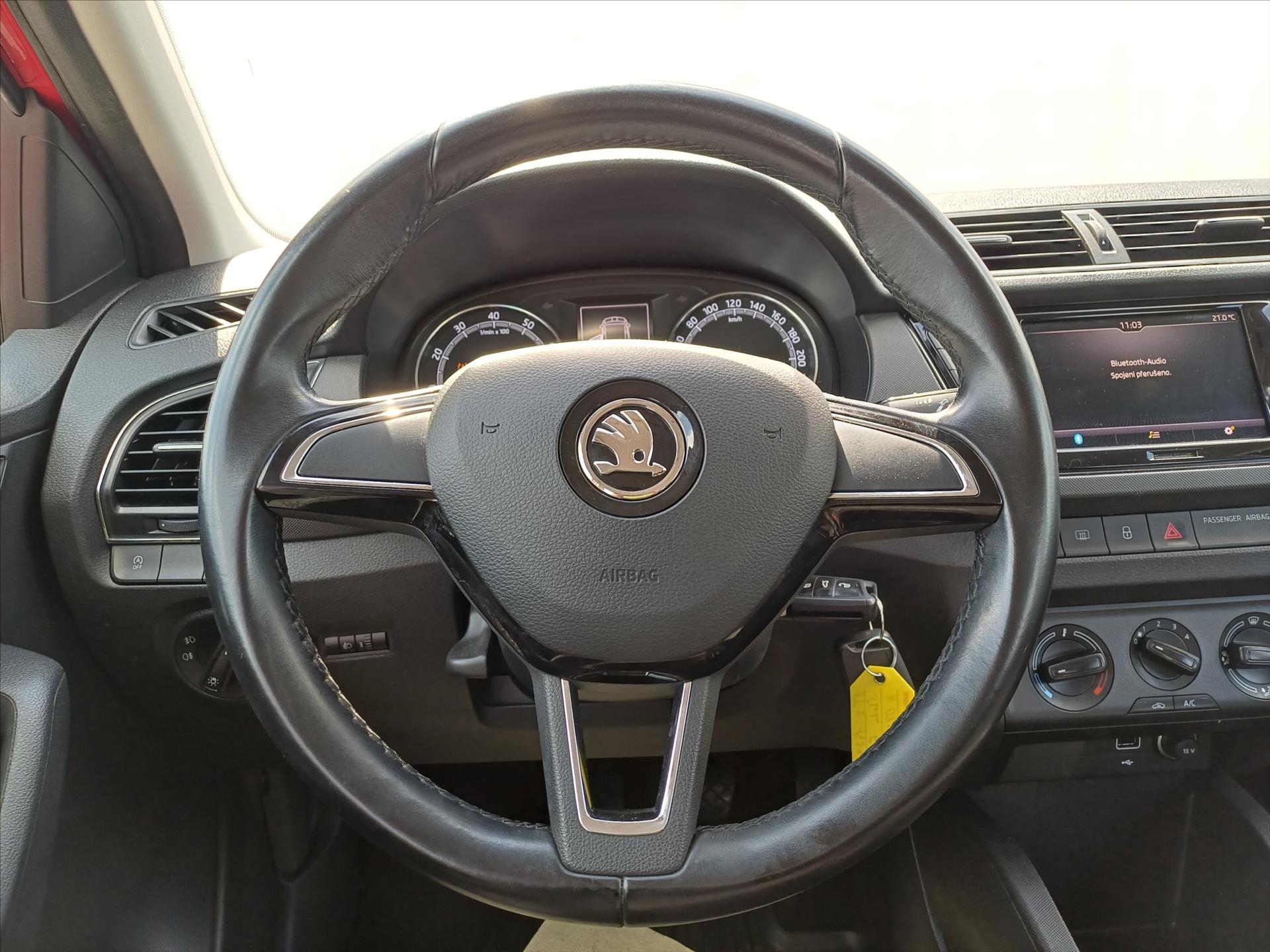 skoda-fabia-1-0-tsi-70kw-ambition - 4