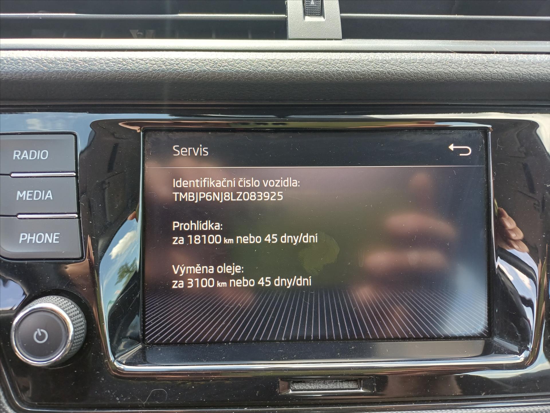 skoda-fabia-1-0-tsi-70kw-ambition - 6