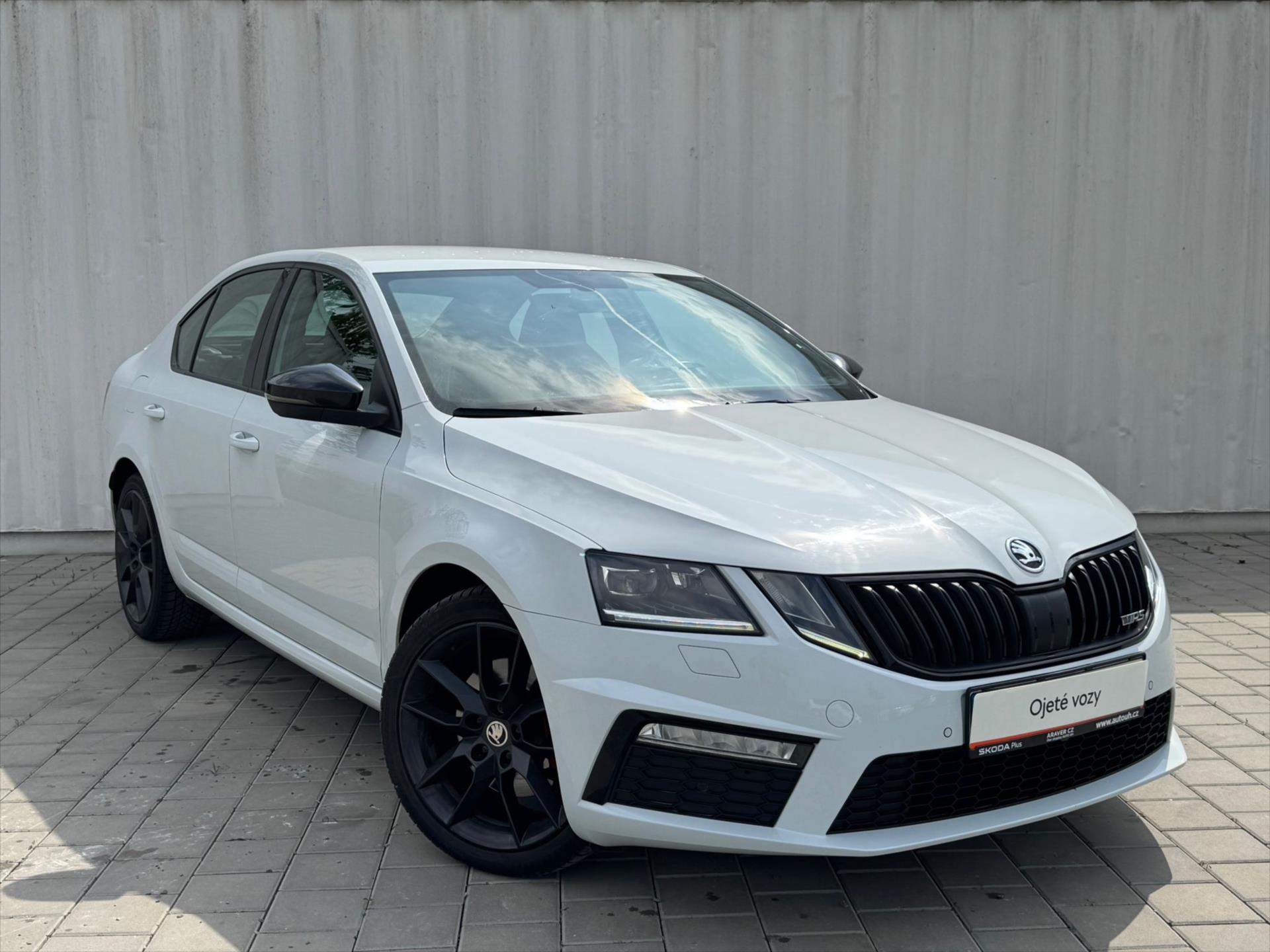 skoda-octavia-2-0-rs-135kw - 2