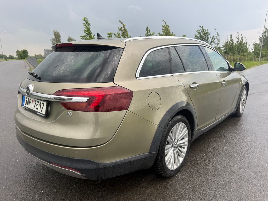 opel-insignia-cosmo-2-0-cdti-120kw-country - 4