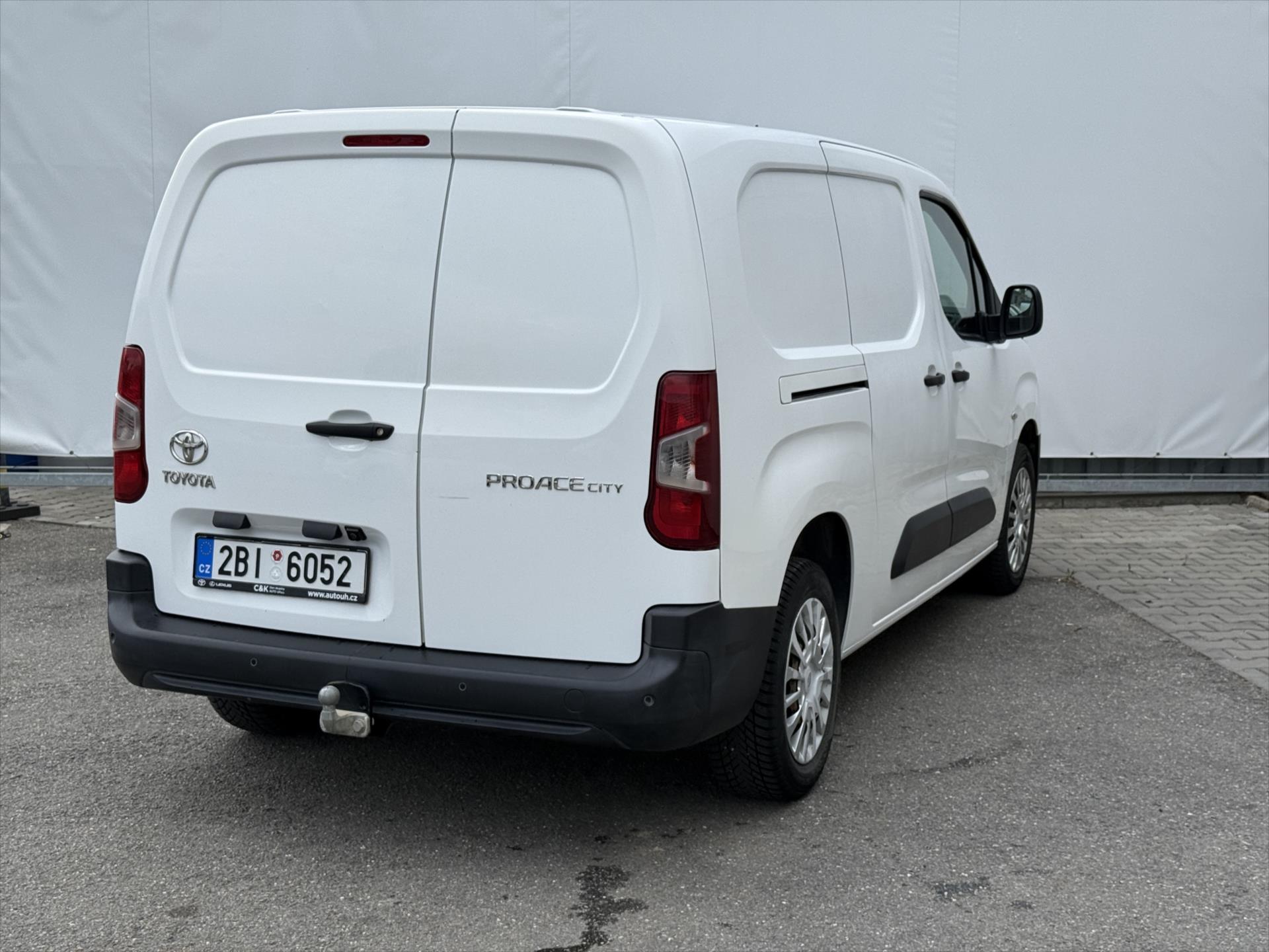 toyota-proace-city-1-5-comfort - 5