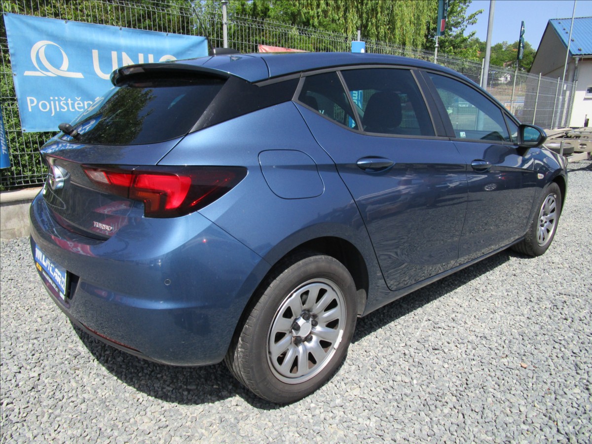 opel-astra-1-4-turbo-enjoy-2-maj - 3