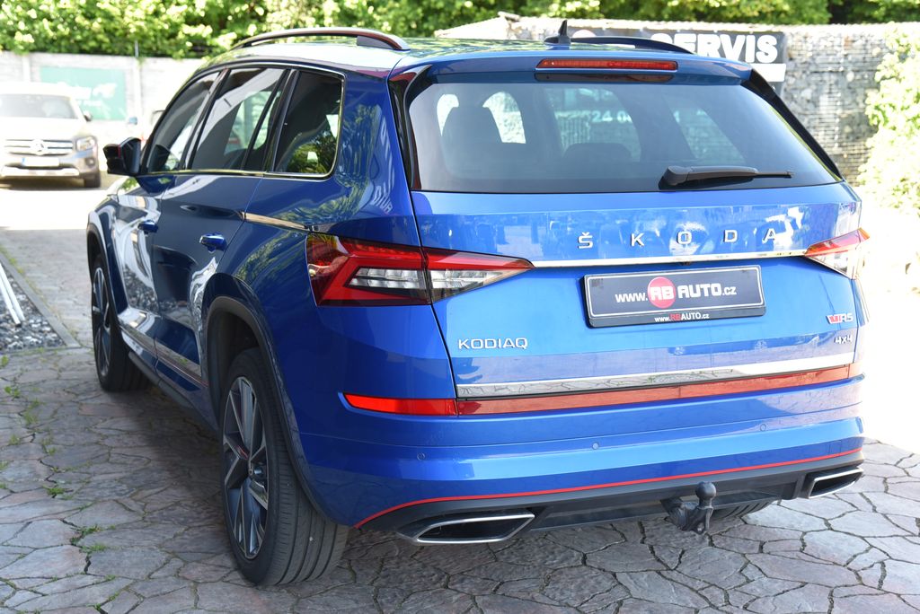 skoda-kodiaq-2-0-tdi-176-kw-4x4-dsg-rs - 8