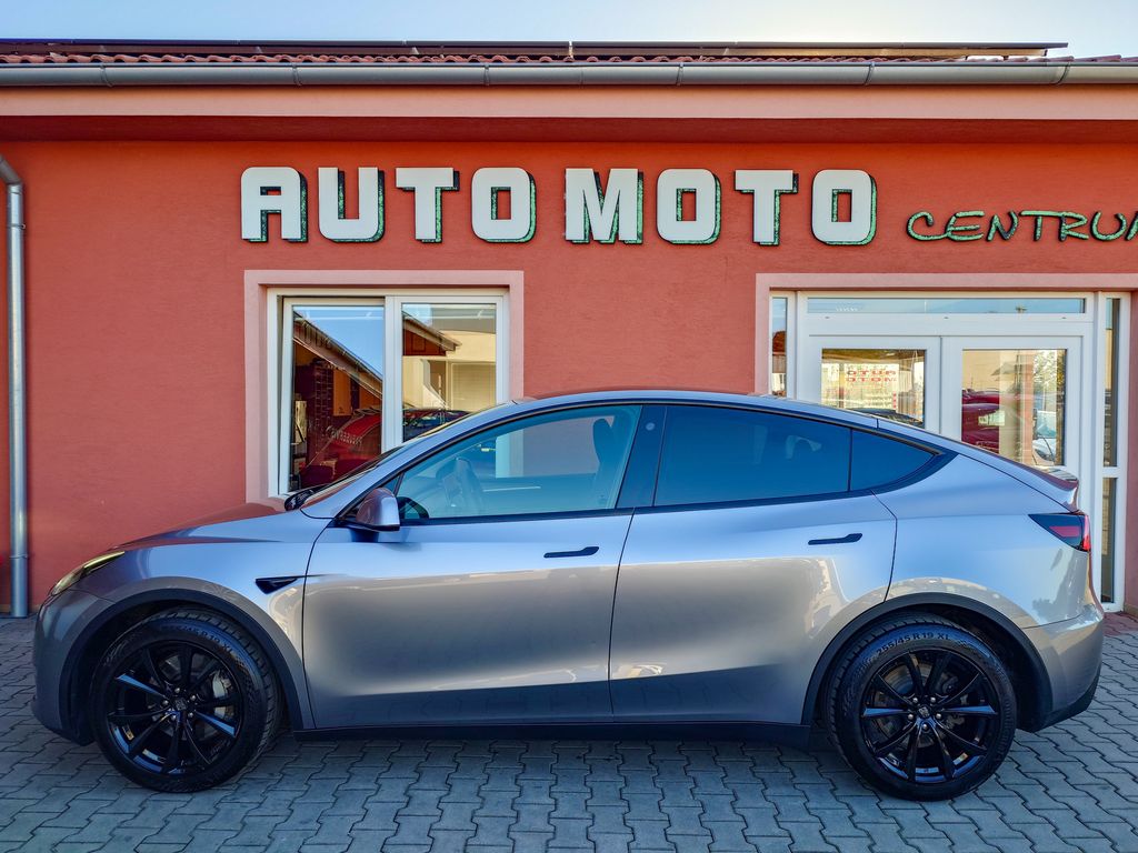 tesla-model-y-long-range-dual-motor-378kw - 1