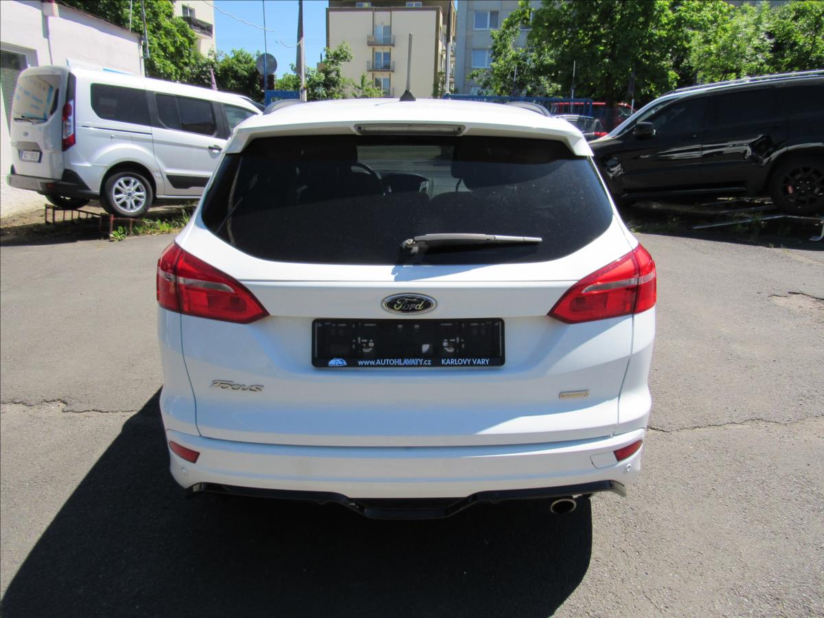 ford-focus-1-5-ecoboost-134kw-st-line - 4