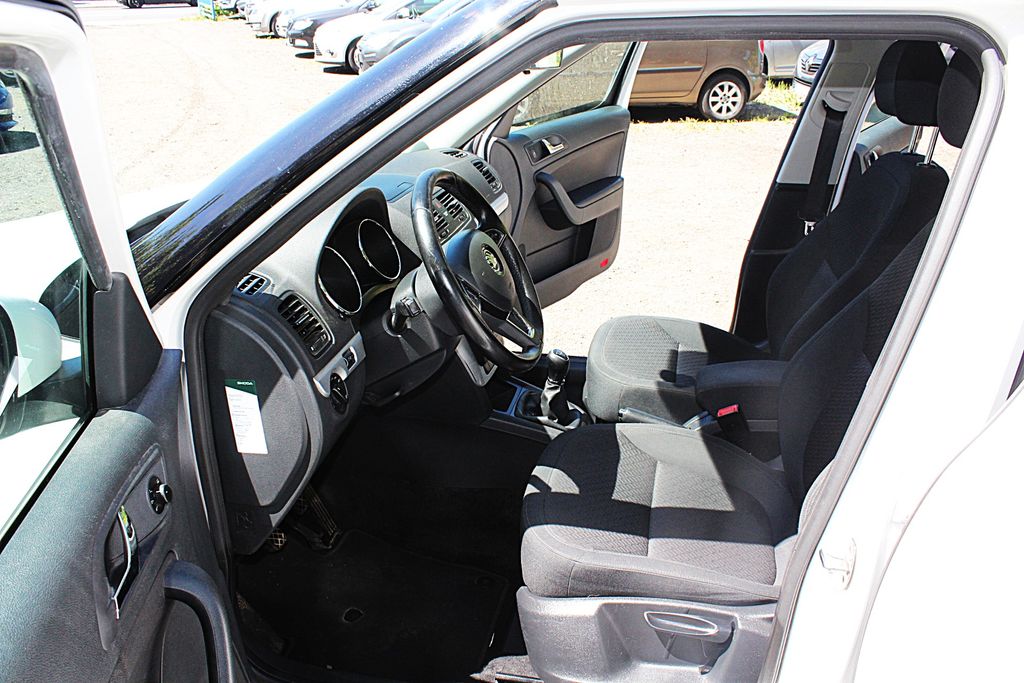 skoda-yeti-1-4-tsi-90-kw-1-majitel - 8