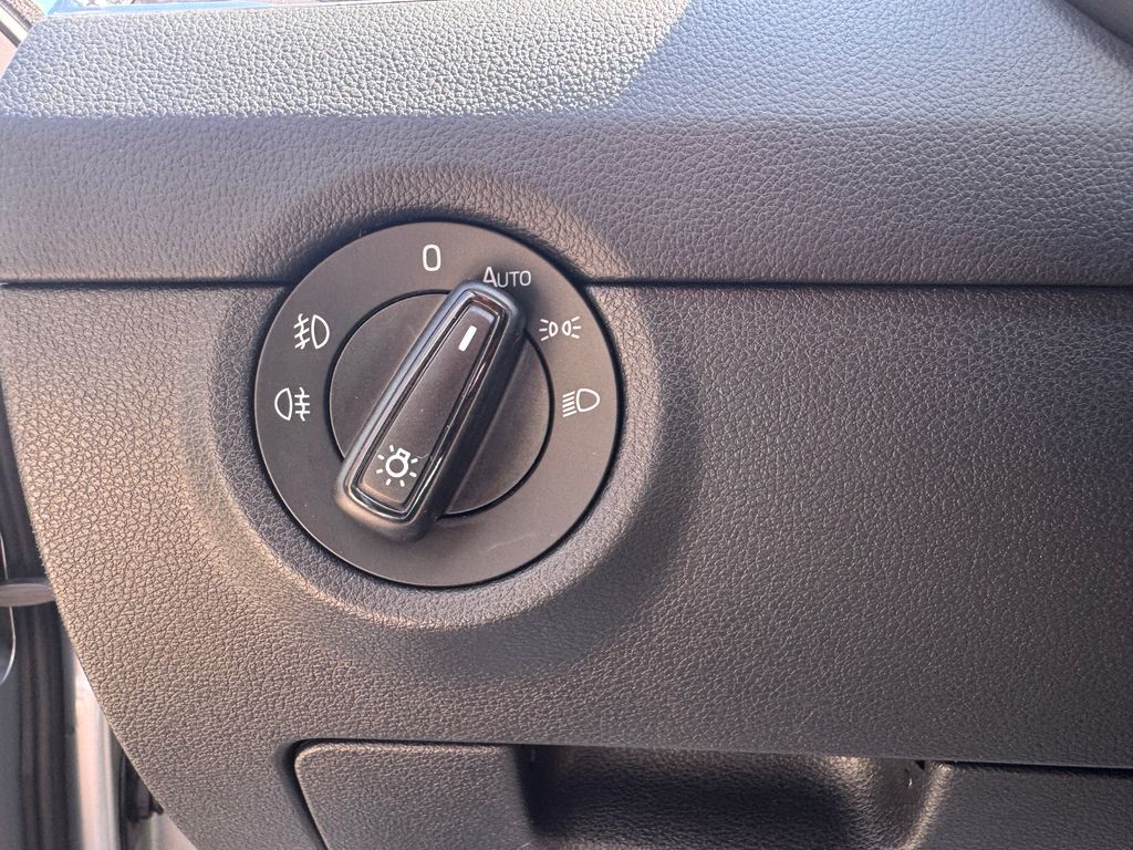 skoda-octavia-combi-rs-2-0-tdi-dsg - 7