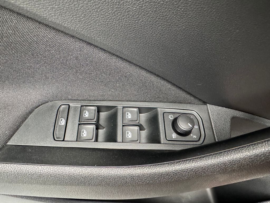 skoda-scala-1-5-tsi-monte-carlo - 7