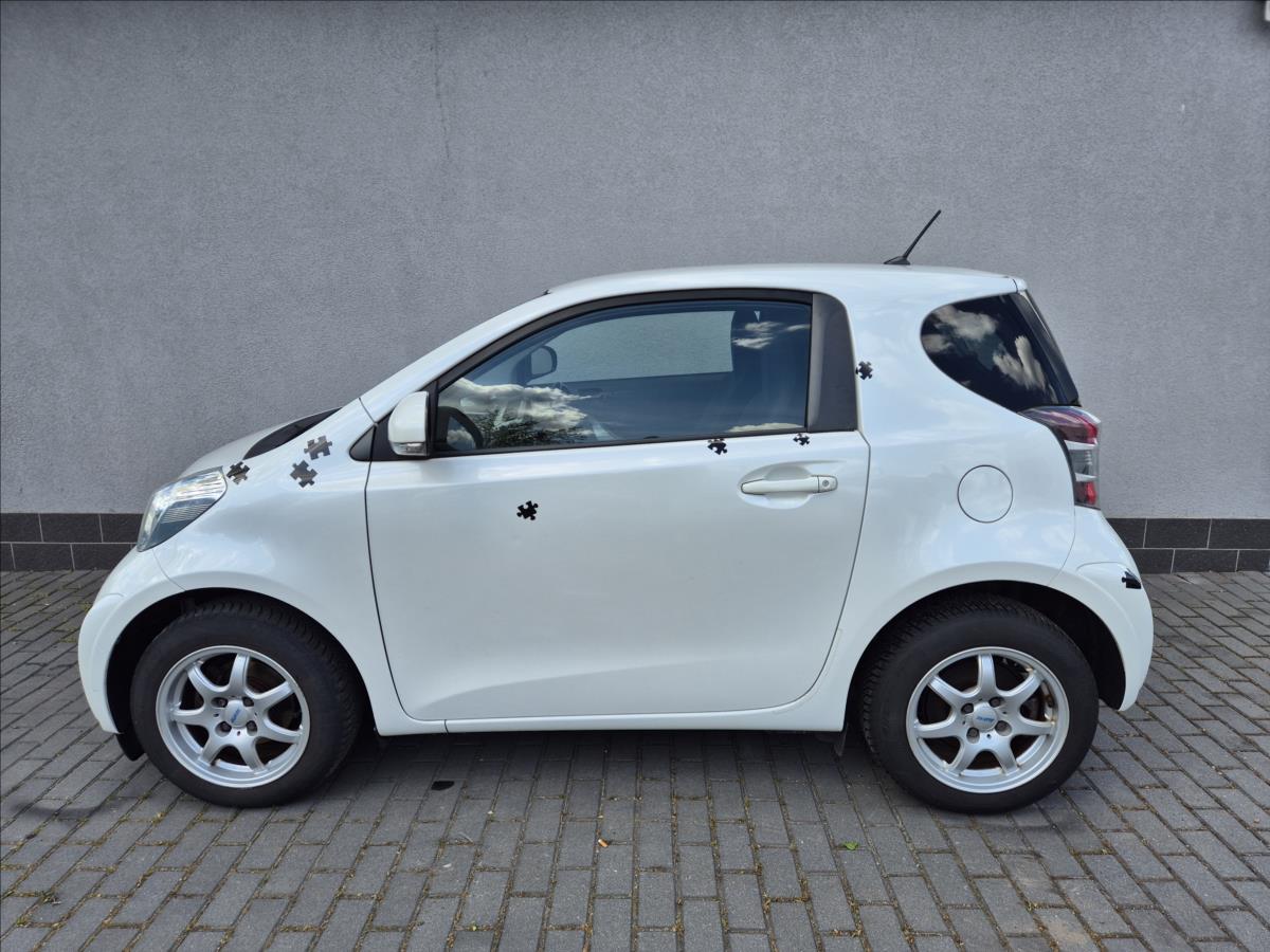 toyota-iq-1-0-i-50kw-klima-webasto-alu - 2