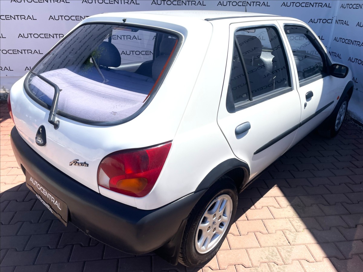 ford-fiesta-1-3-i-stk-8-27 - 8