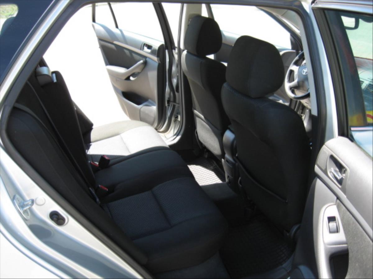 toyota-avensis-1-8-vvt-i - 9