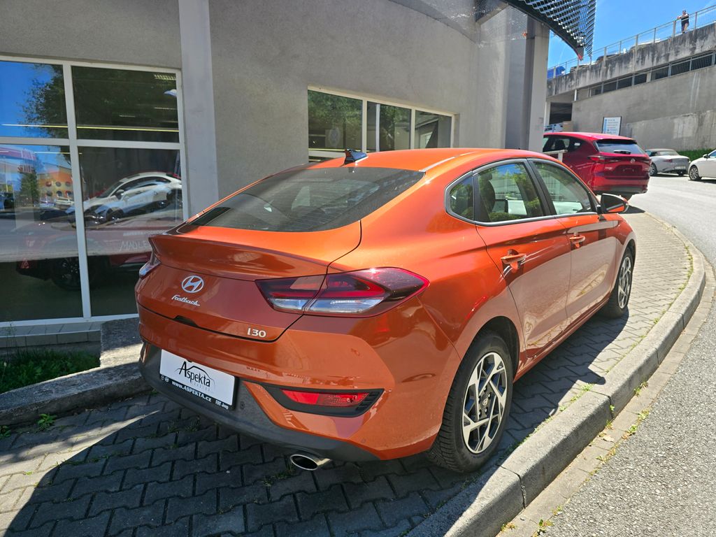 hyundai-i30-1-0t-gdi-smart-serv-kn-1-maj - 4