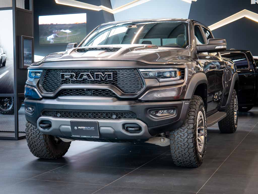 Dodge RAM 6.2 TRX Supercharged 702HP