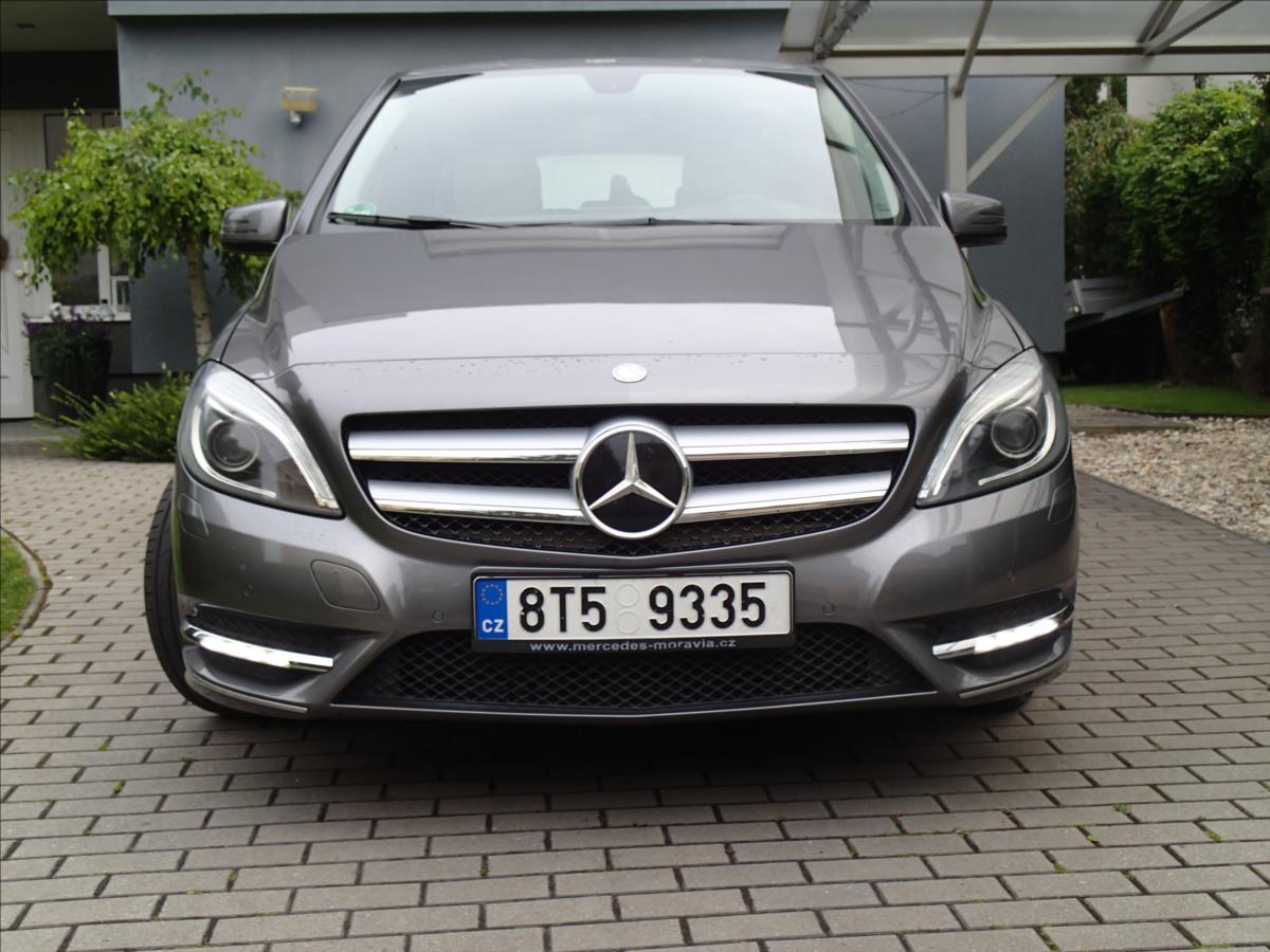 mercedes-benz-tridy-b-1-8-cr-2-majitel - 1