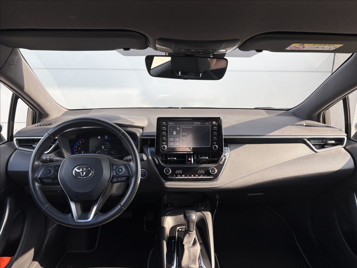 toyota-corolla-1-8-hybrid-touring-sports-cz1m - 7