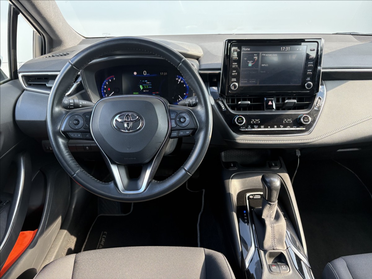 toyota-corolla-1-8-hybrid-touring-sports-cz1m - 8