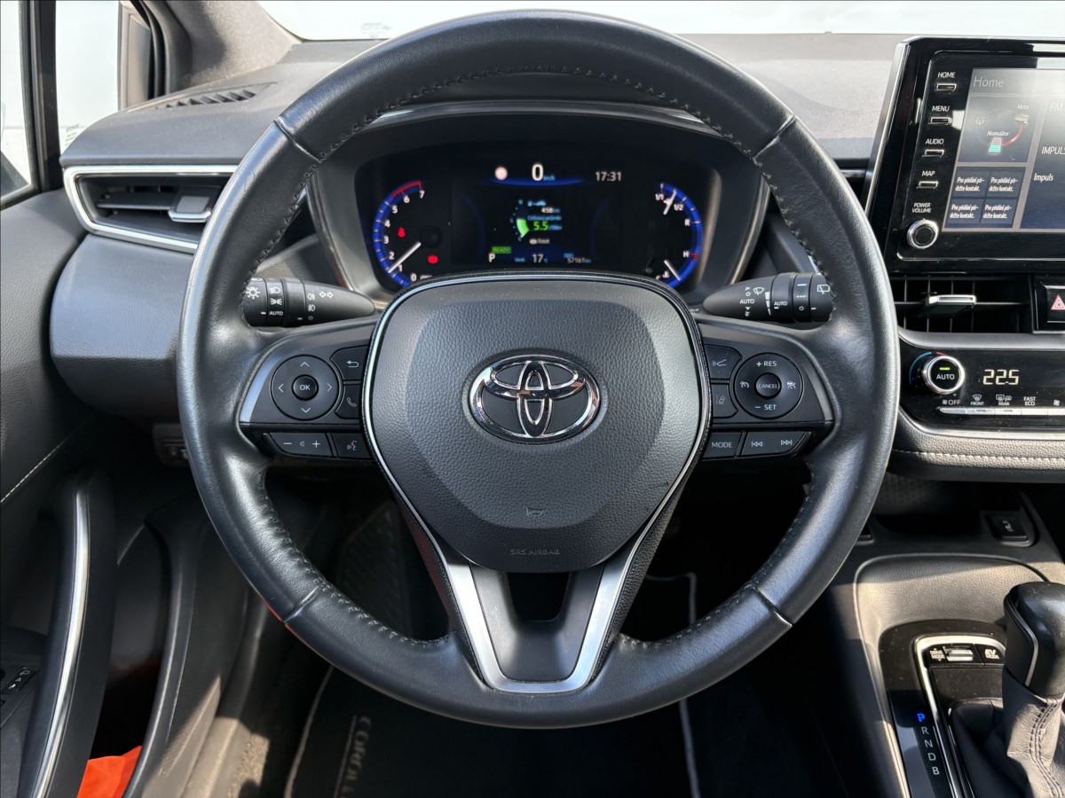 toyota-corolla-1-8-hybrid-touring-sports-cz1m - 9