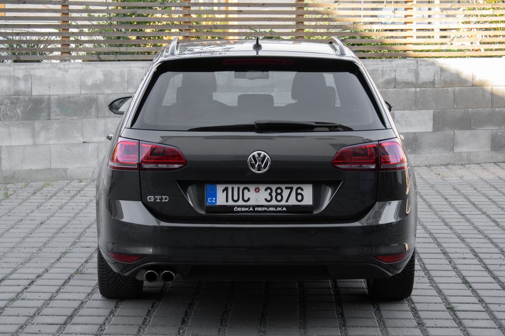 volkswagen-golf - 5