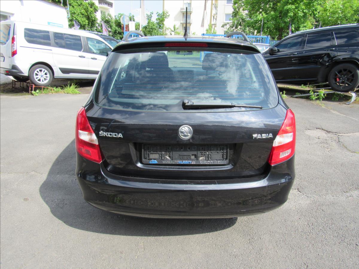 skoda-fabia-1-2-tsi-63kw-combi - 4