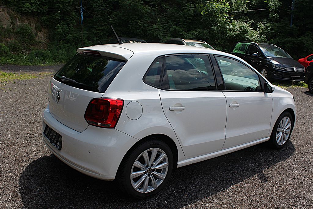 volkswagen-polo-1-4i-16v-serv-knizka - 5