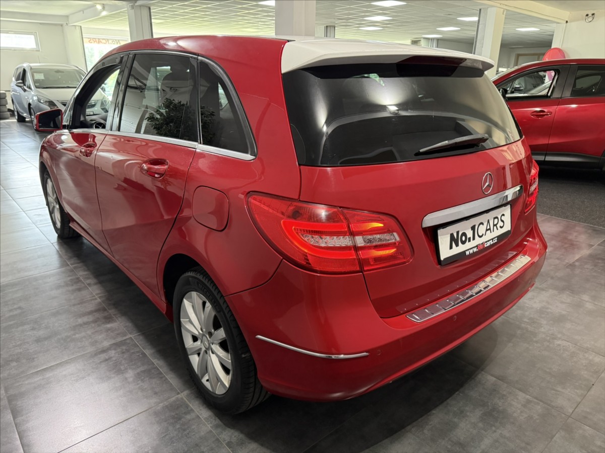 mercedes-benz-tridy-b-1-8-cdi-bi-xen-navi-vyhrev - 3