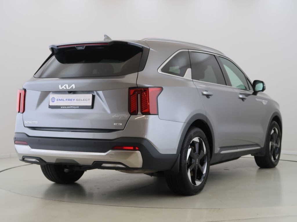 kia-sorento-1-6t-gdi-117kw-hev-cz-1maj - 4