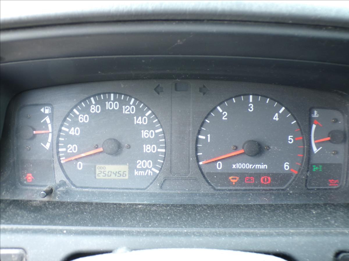 mitsubishi-pajero-2-5-td-sport-taz-zar - 7