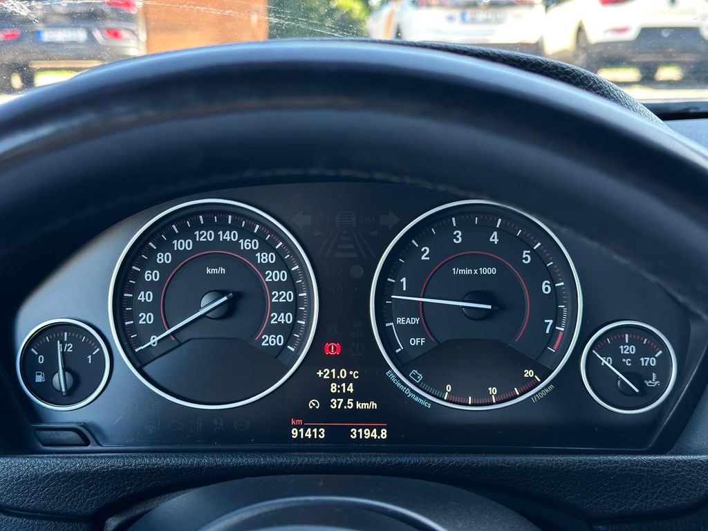 bmw-rada-3-335i-91-000-km - 9