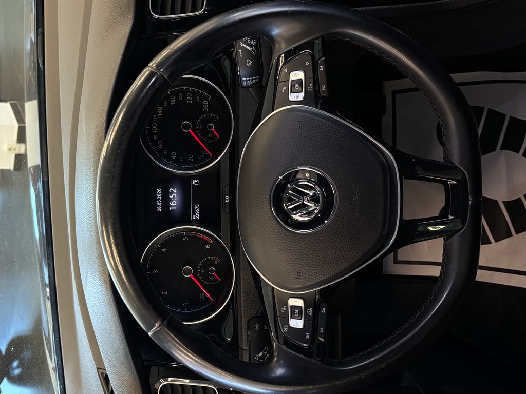 volkswagen-golf-2-0tdi-110kw-rok-2015-4x4 - 8