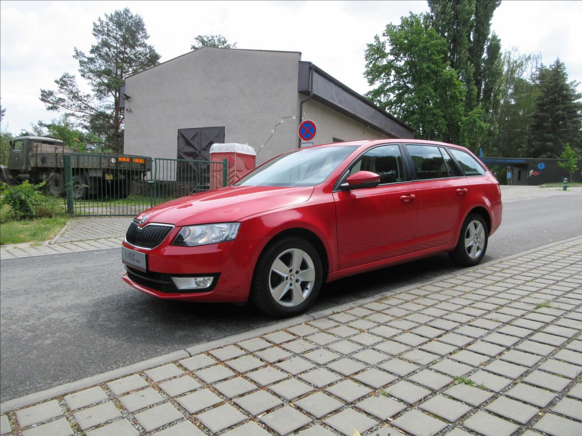Škoda Octavia 1,6 TDi 81 Kw, Nové v ČR