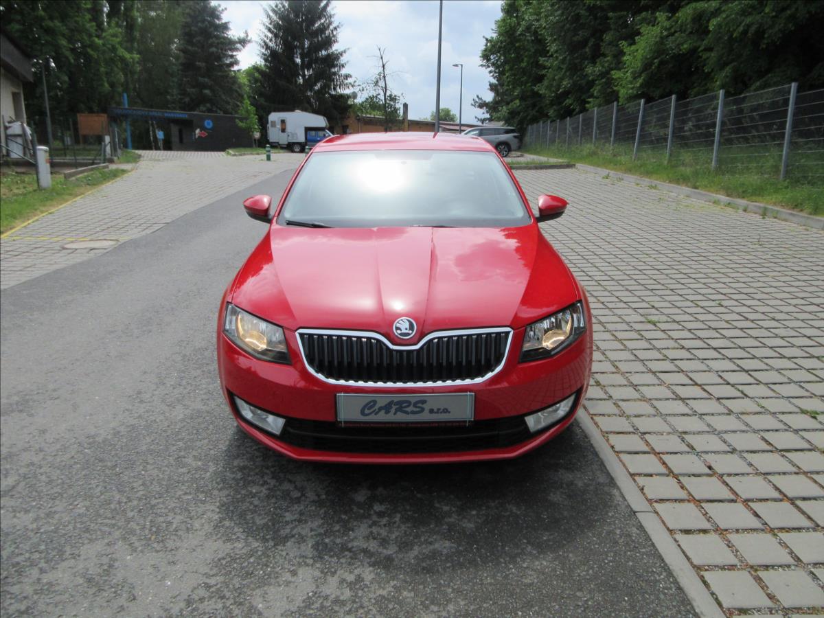 skoda-octavia-1-6-tdi-81-kw-nove-v-cr - 2