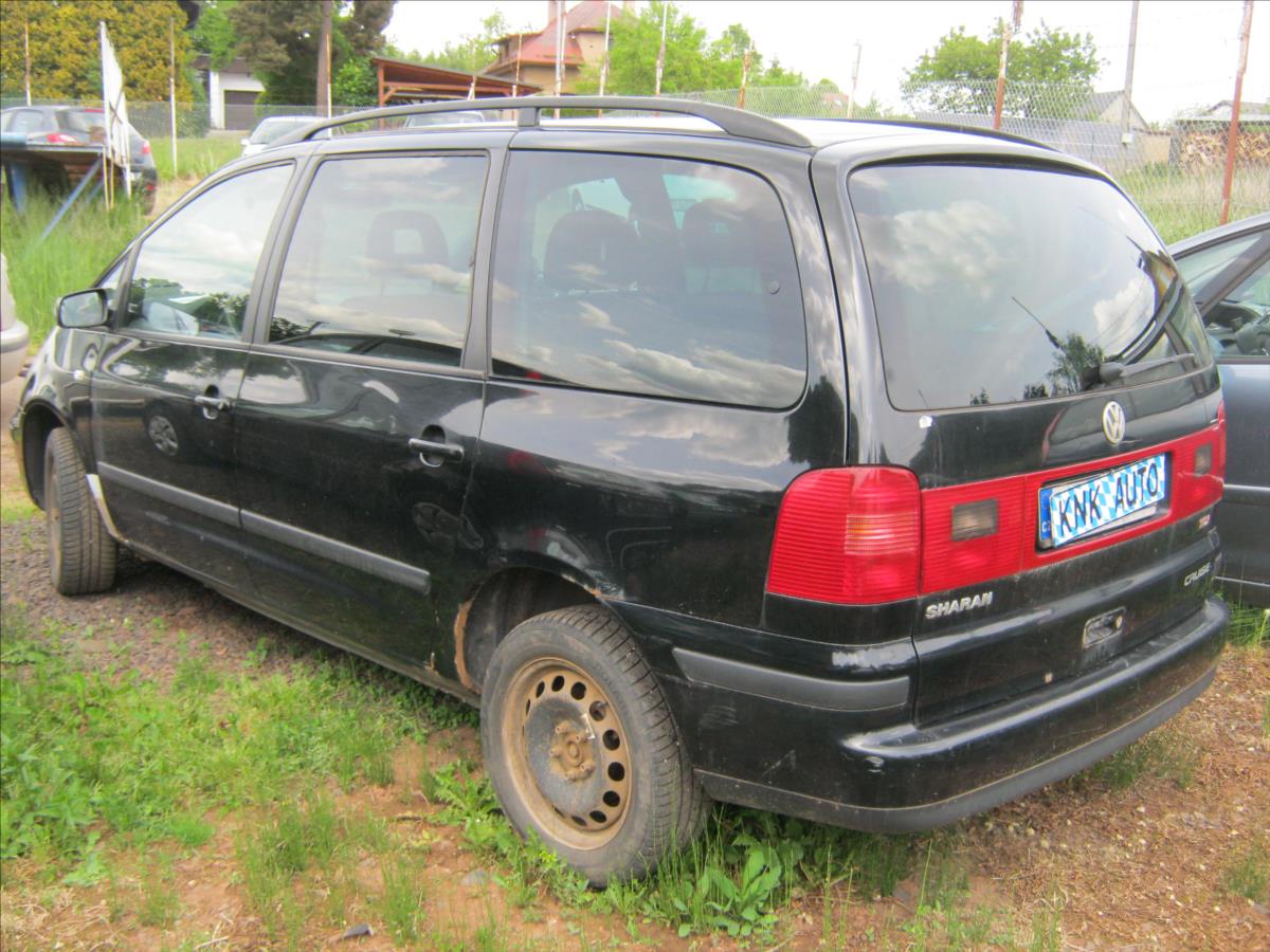 volkswagen-sharan-1-9 - 2