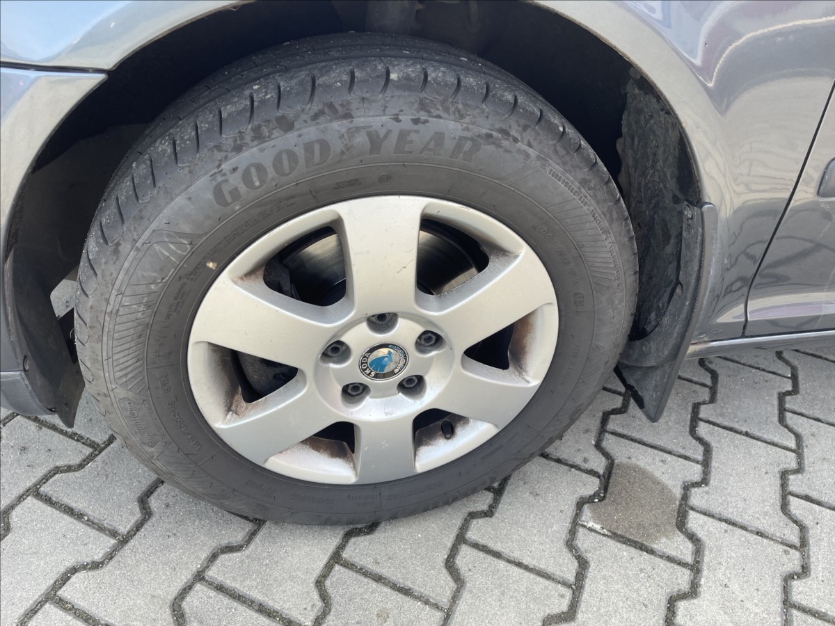 skoda-octavia-2-0-tdi-tz-tempomat-stk-4-2027-ii - 5