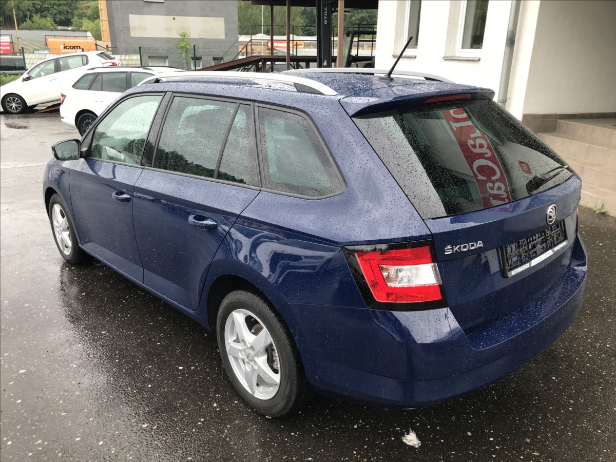skoda-fabia-1-2-tsi-66kw-combi - 4