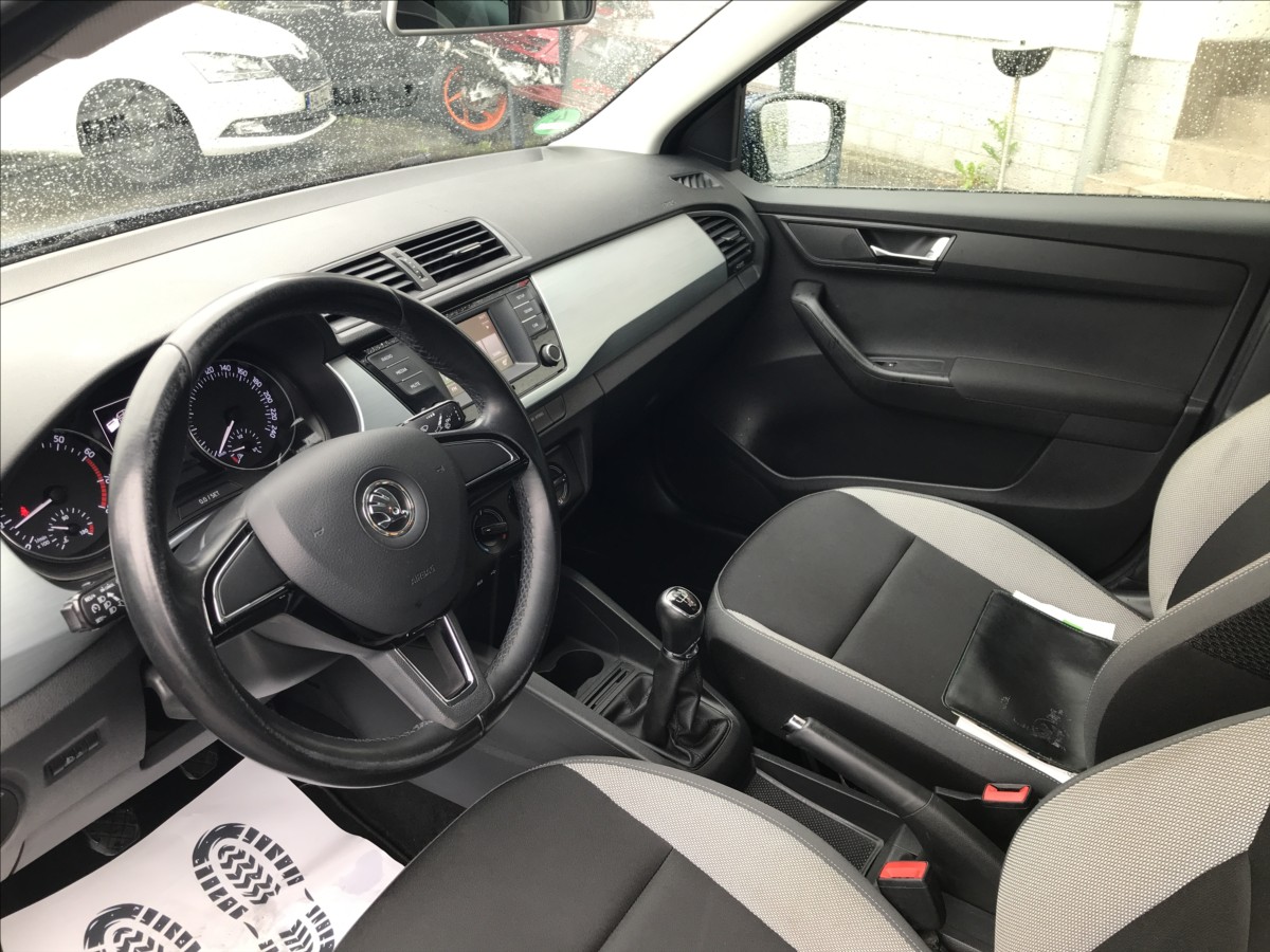 skoda-fabia-1-2-tsi-66kw-combi - 5