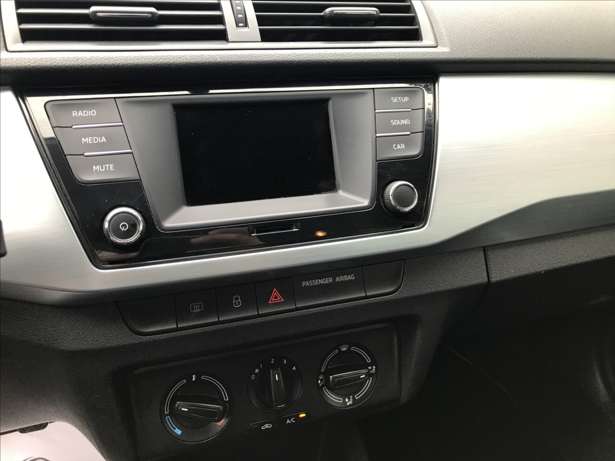 skoda-fabia-1-2-tsi-66kw-combi - 6