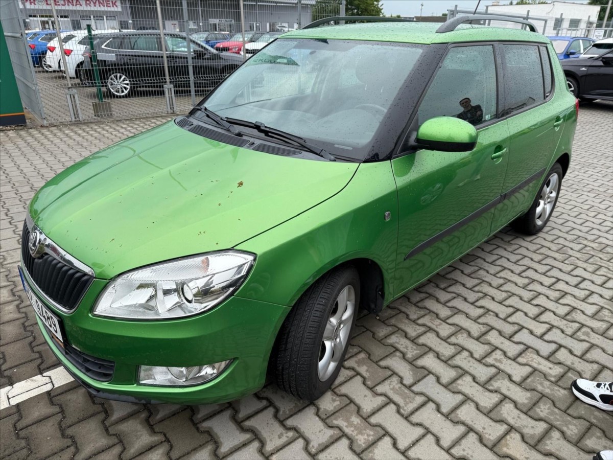 skoda-fabia-1-2-tsi-63kw-sport - 2